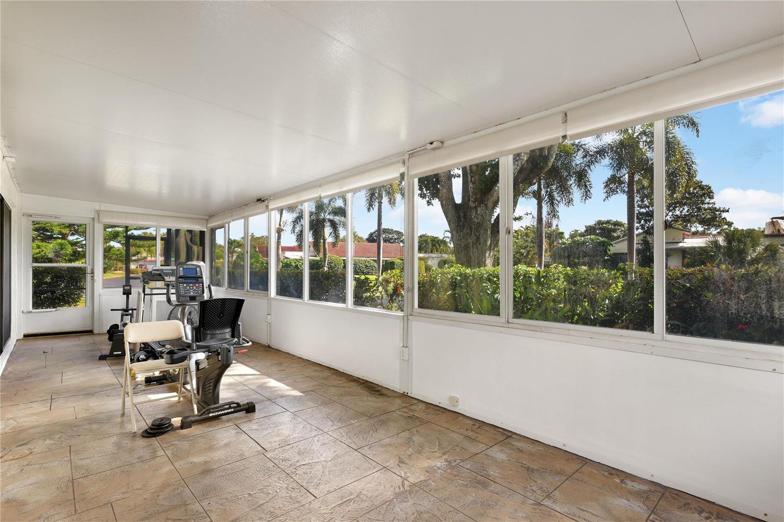 Ver detalles 5541 2 / 2 1534 sq. ft. $ 2026-06-04 0 foto