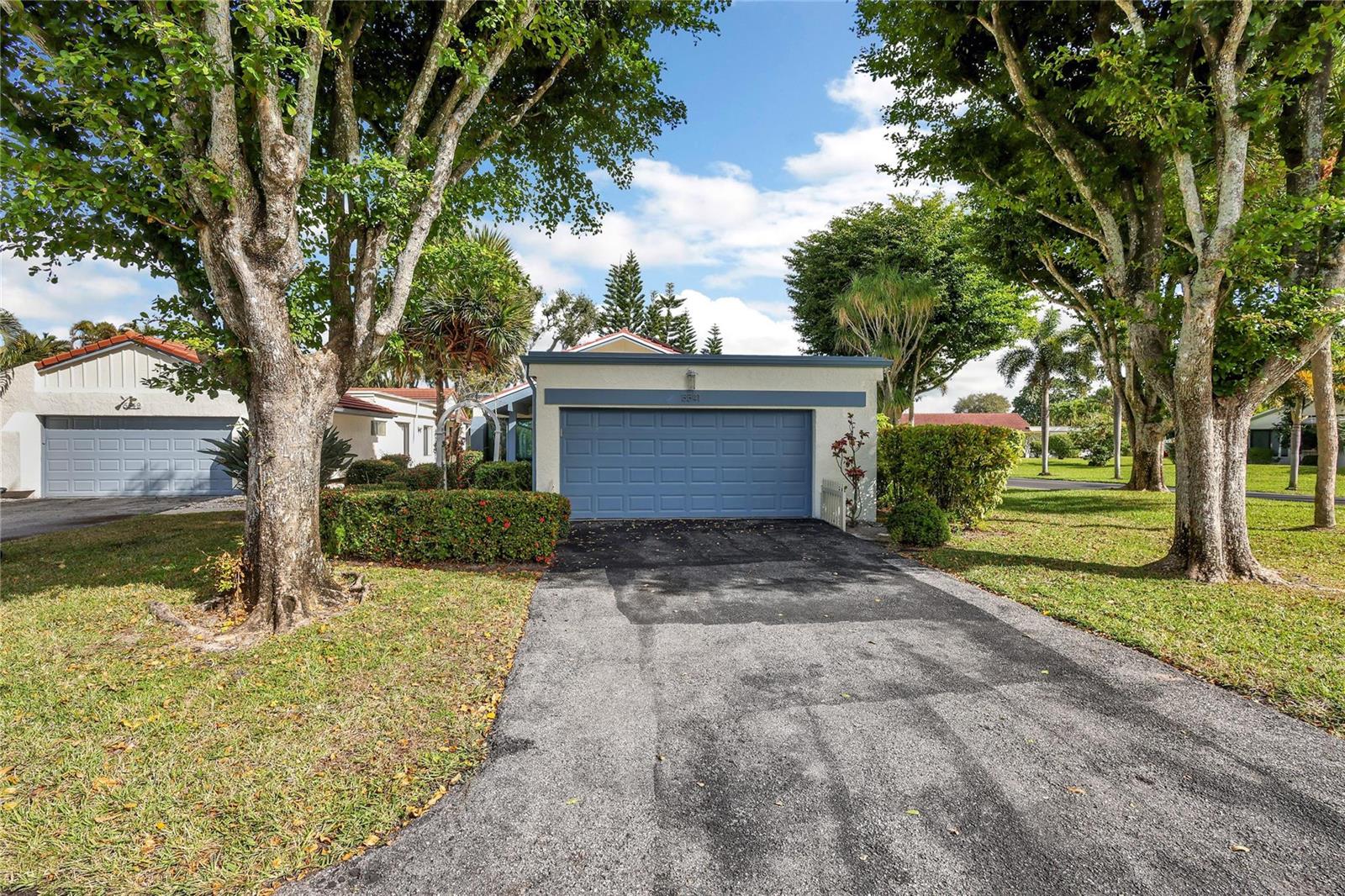 Ver detalles 5541 2 / 2 1534 sq. ft. $ 2026-06-04 0 foto