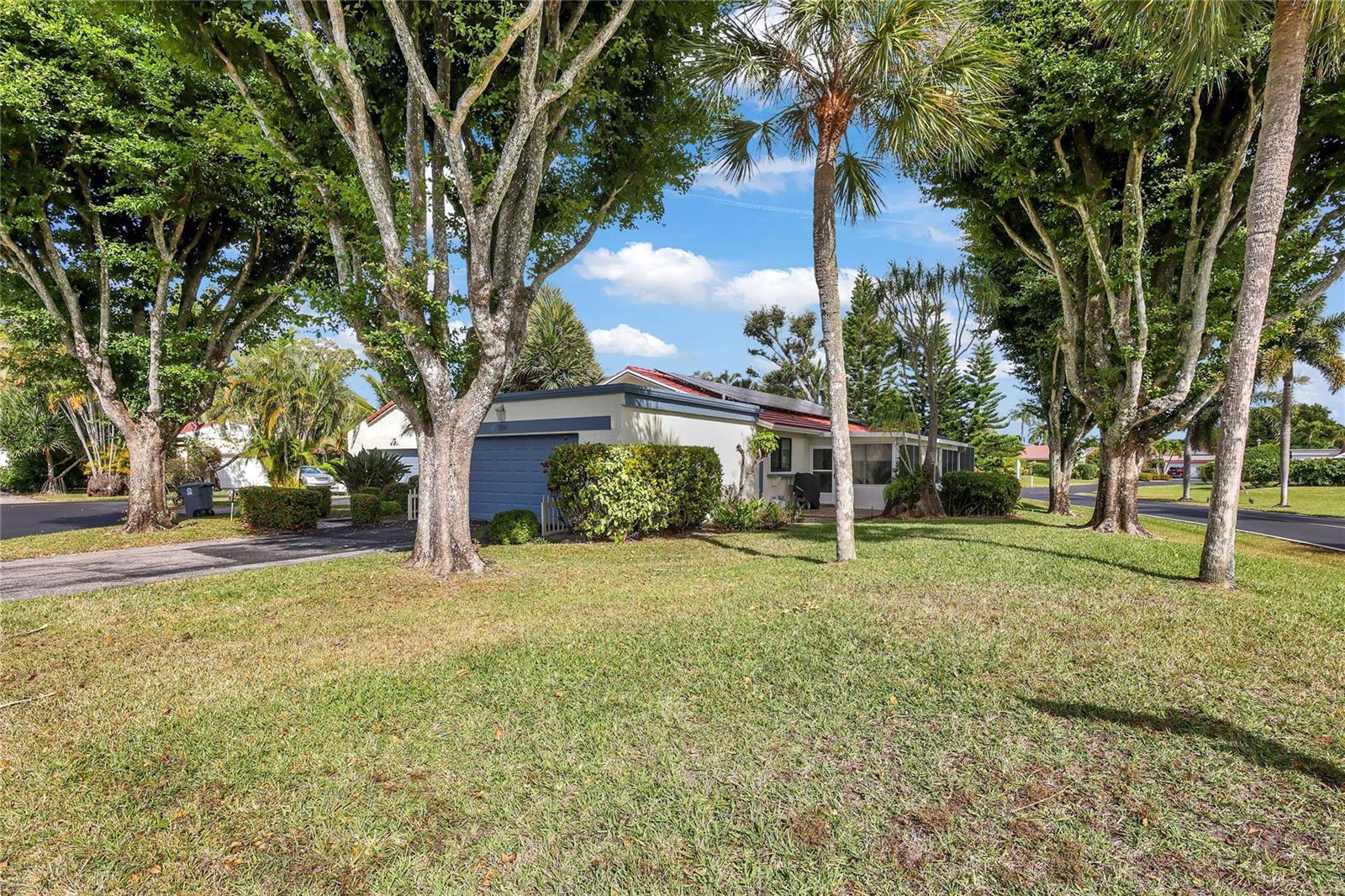 Ver detalles 5541 2 / 2 1534 sq. ft. $ 2026-06-04 0 foto