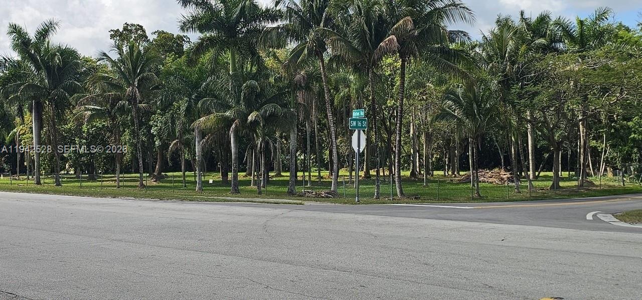   /   sq. ft. $ 2026-01-09 0 foto