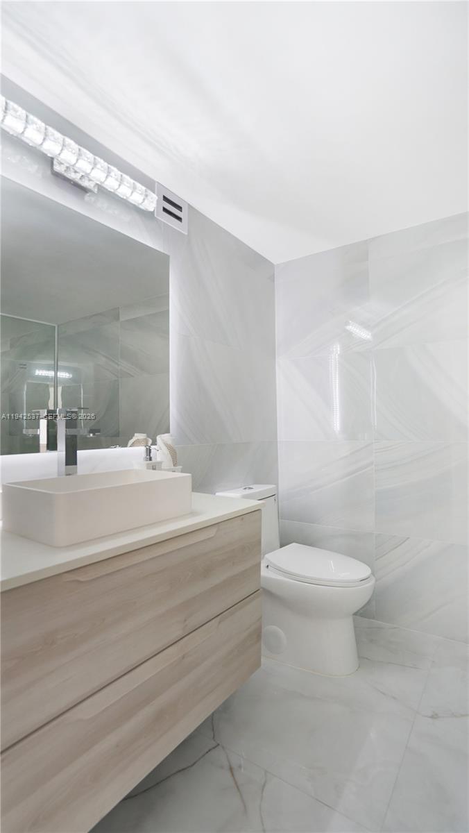 Photo of 2017 Ocean Dr  #1206, Hallandale Beach, Florida, 33009 - 