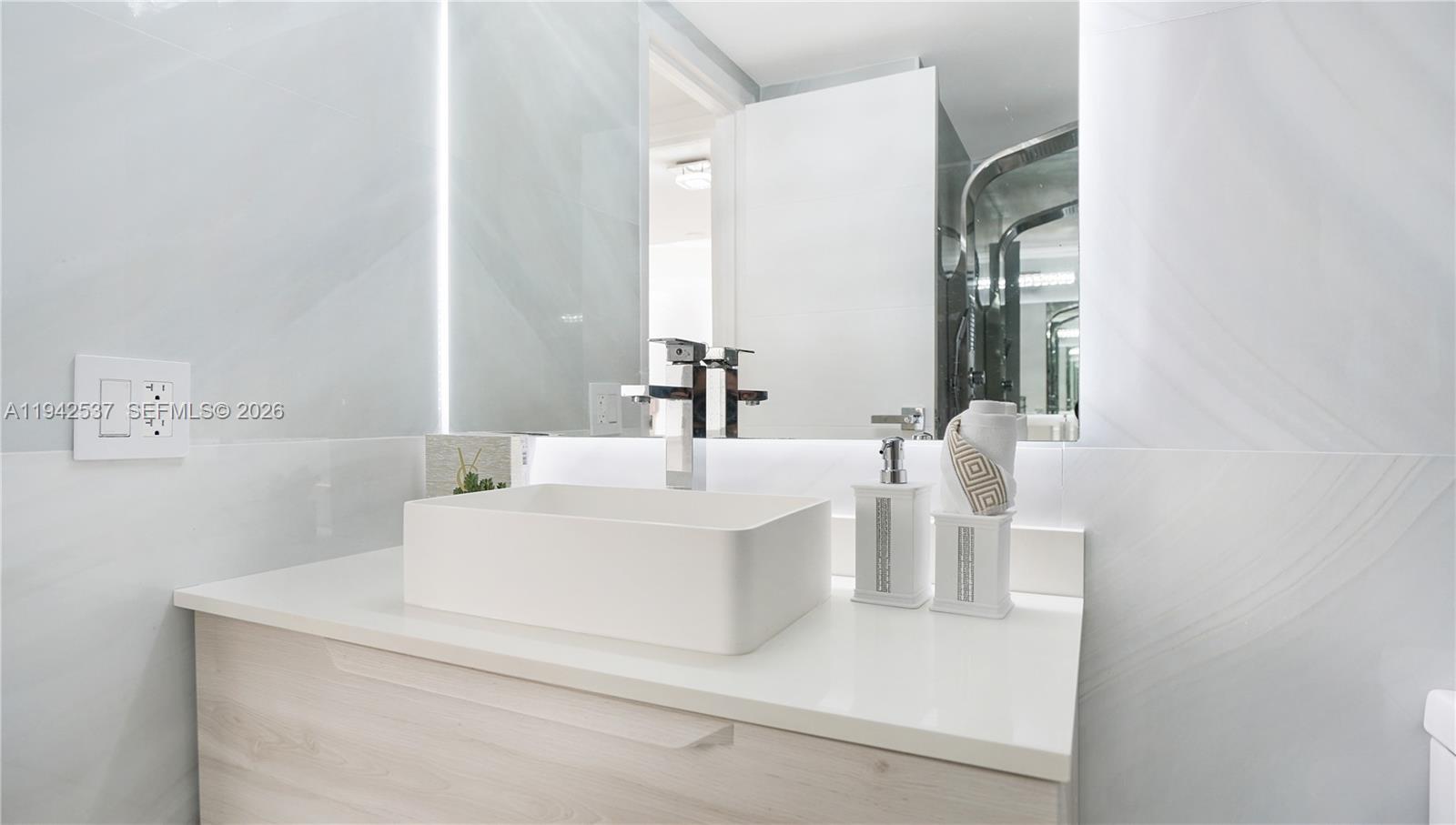 Photo of 2017 Ocean Dr  #1206, Hallandale Beach, Florida, 33009 - 