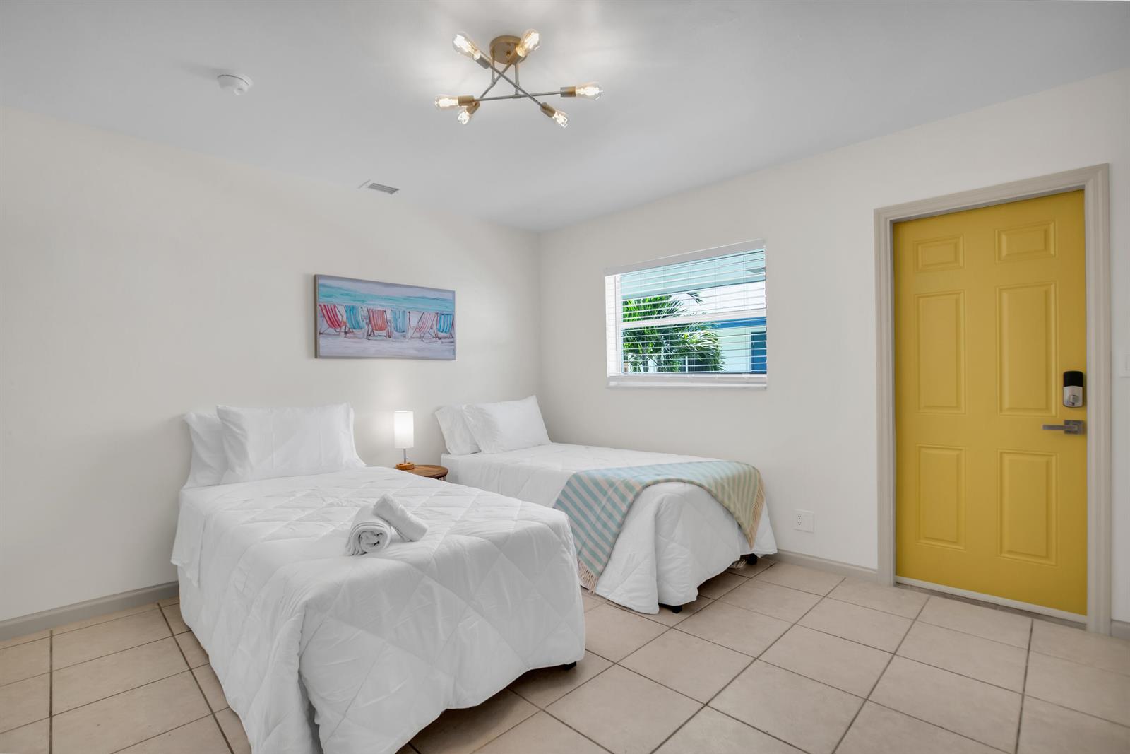 1-2  / 4 1912 sq. ft. $ 2026-05-28 0 foto
