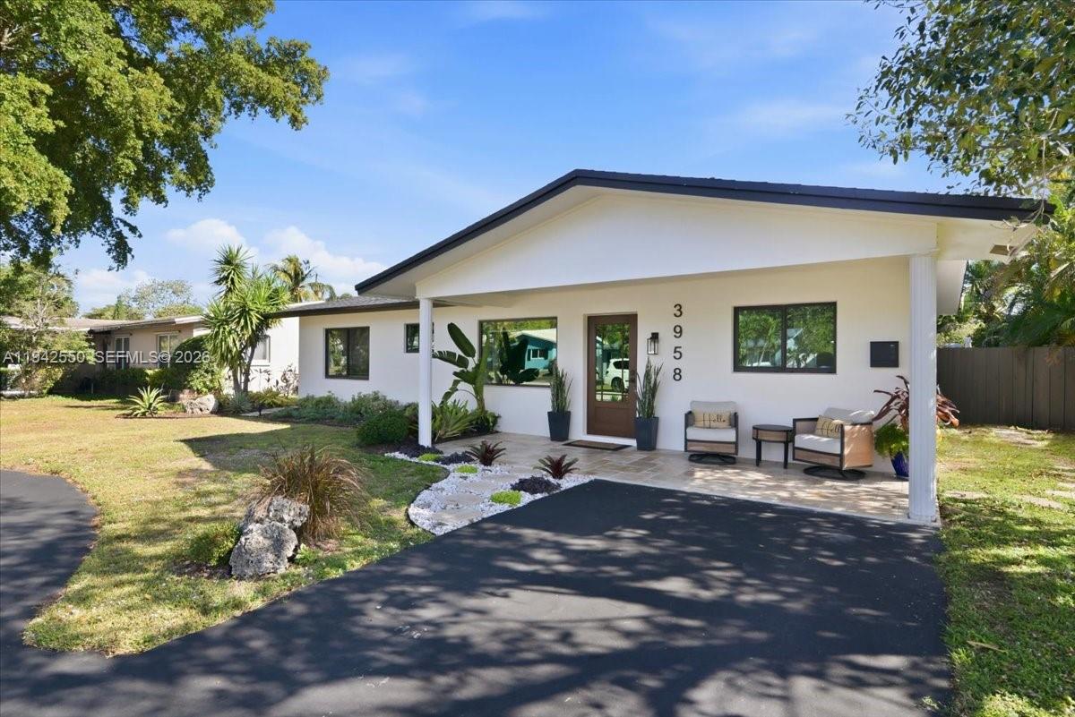 3958 4 / 2 1430 sq. ft. $ 2026-01-09 0 Photo