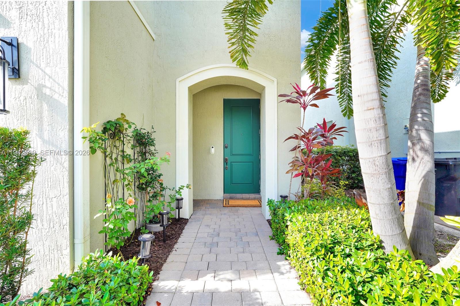 1612 3 / 3 2220 кв.футов $ 2026-01-09 0 Фото