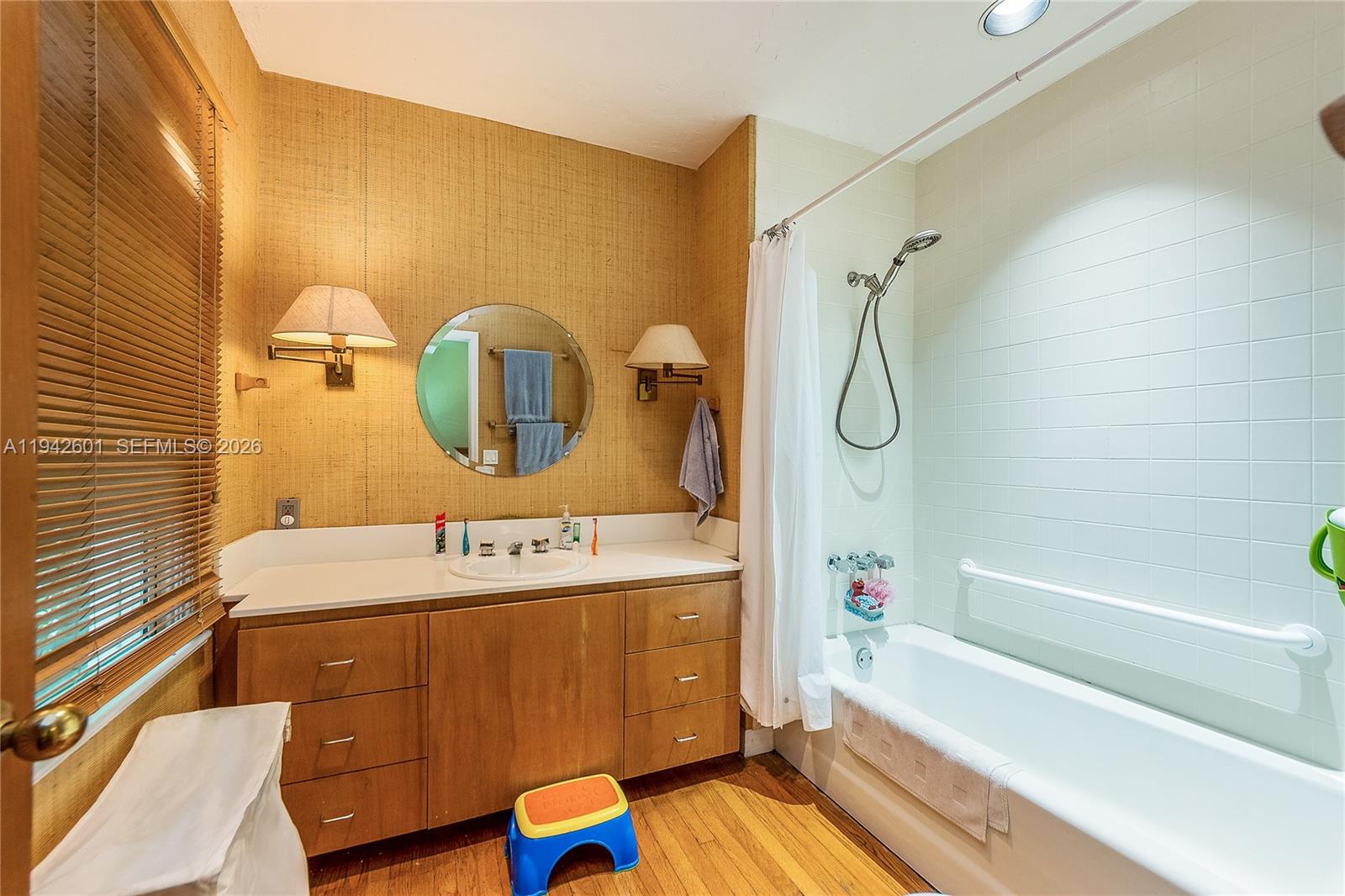 See details / sq. ft. $ 2026-01-09 0 Photo