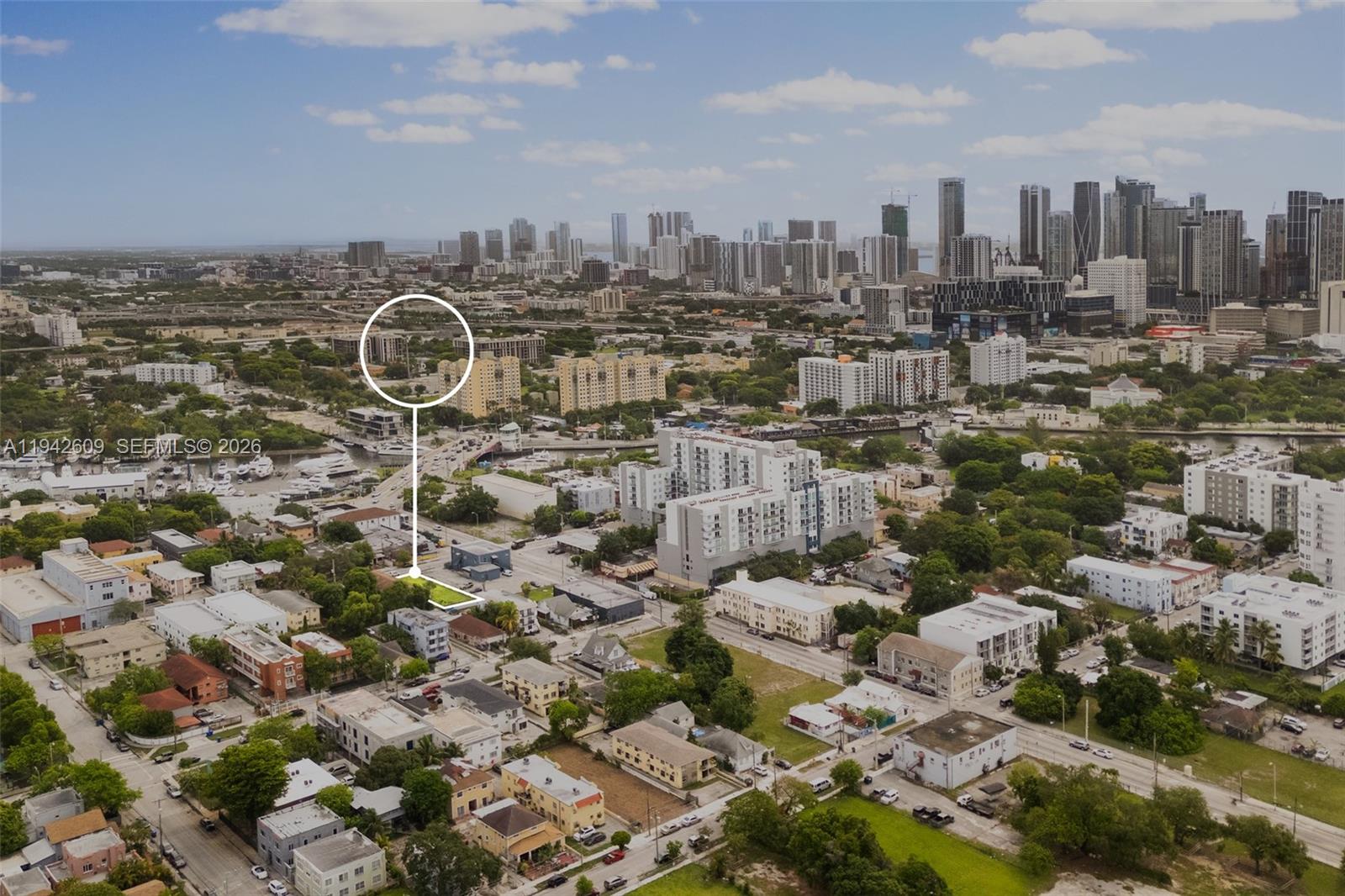   /   кв.футов $ 2026-01-09 0 Фото