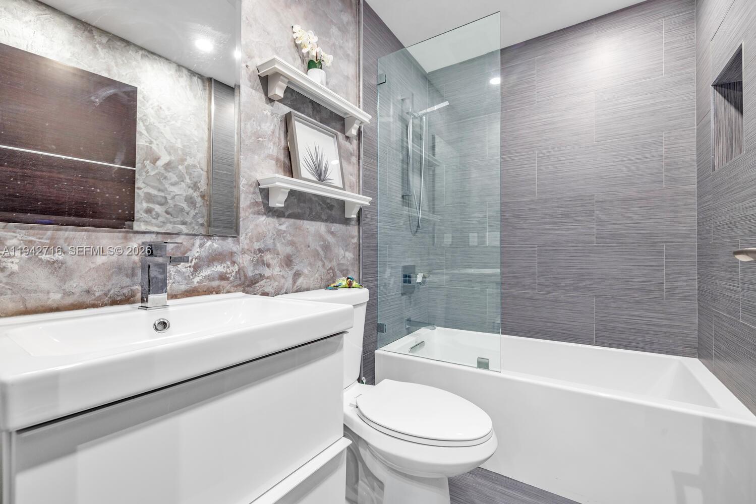 Photo of 3340 190th St  #1408, Aventura, Florida, 33180 - 