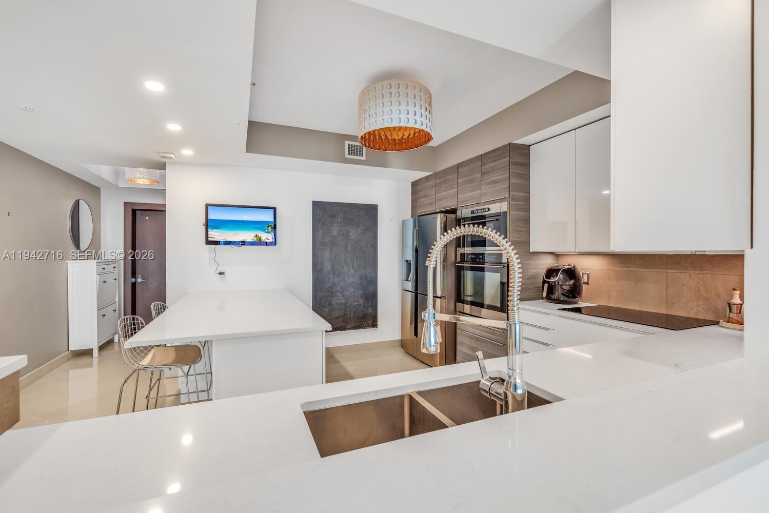 Photo of 3340 190th St  #1408, Aventura, Florida, 33180 - 