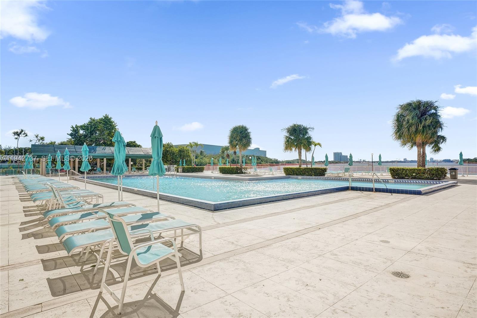 Ver detalles 1110 2 / 2 1220 sq. ft. $ 2026-02-11 0 foto