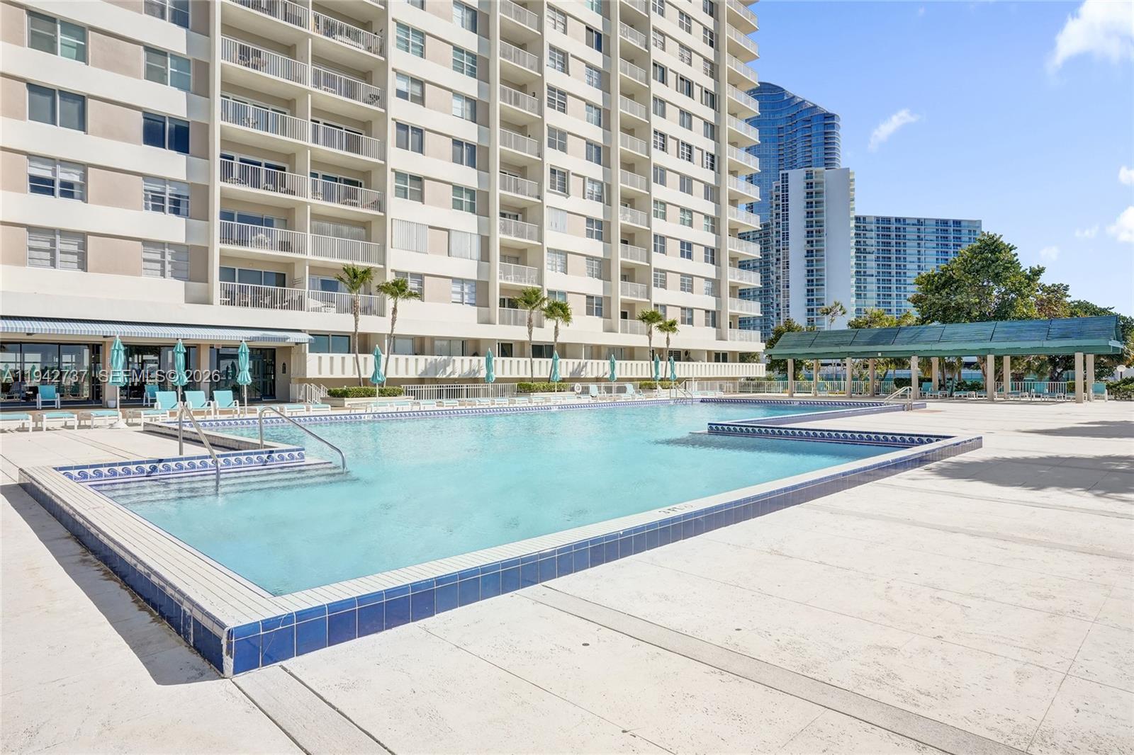 Ver detalles 1110 2 / 2 1220 sq. ft. $ 2026-02-11 0 foto