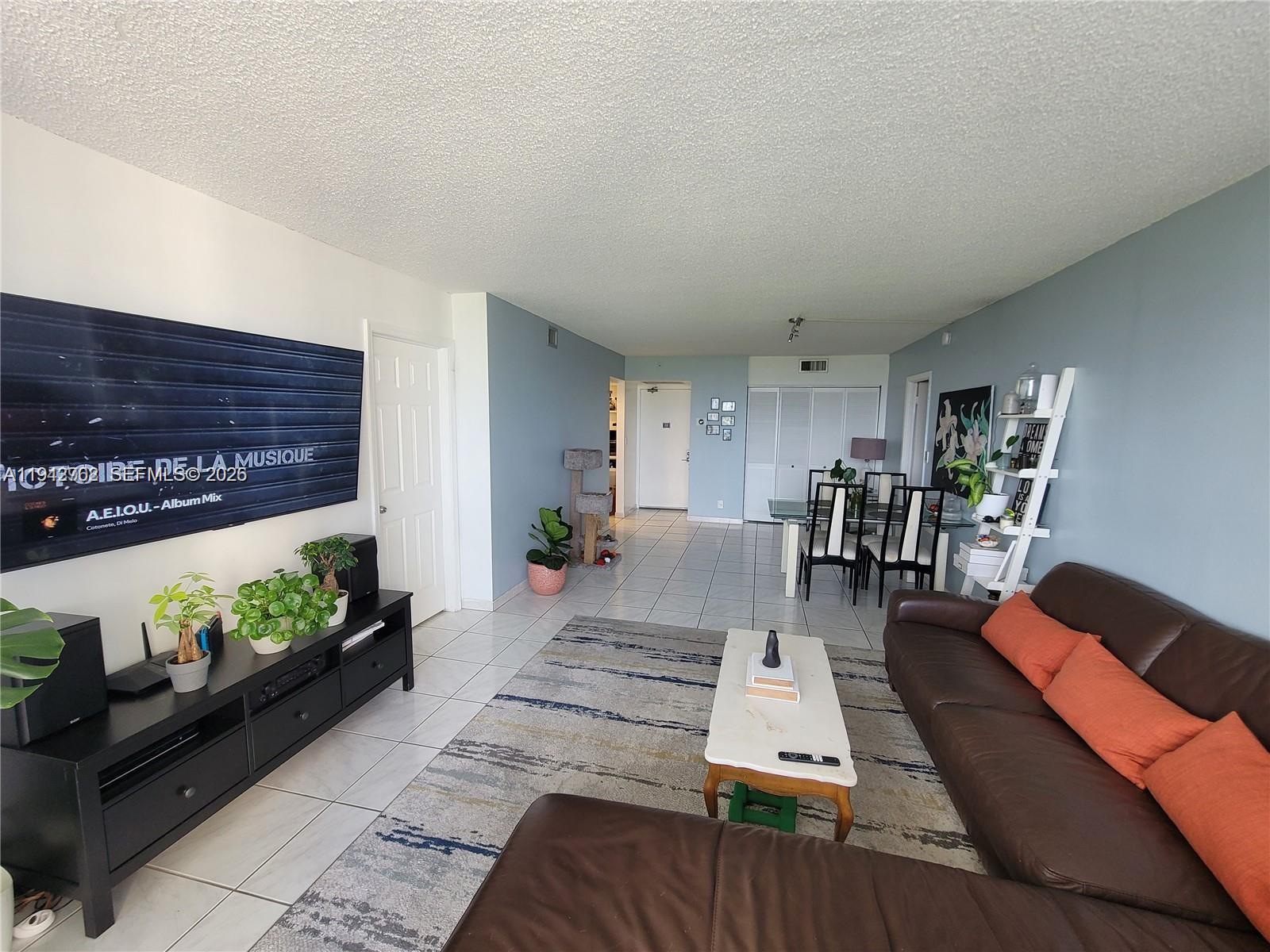 Photo of 20301 Country Club Dr  #1124, Aventura, Florida, 33180 - 