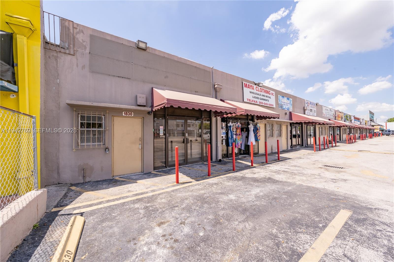   /   кв.футов $ 2026-01-09 0 Фото