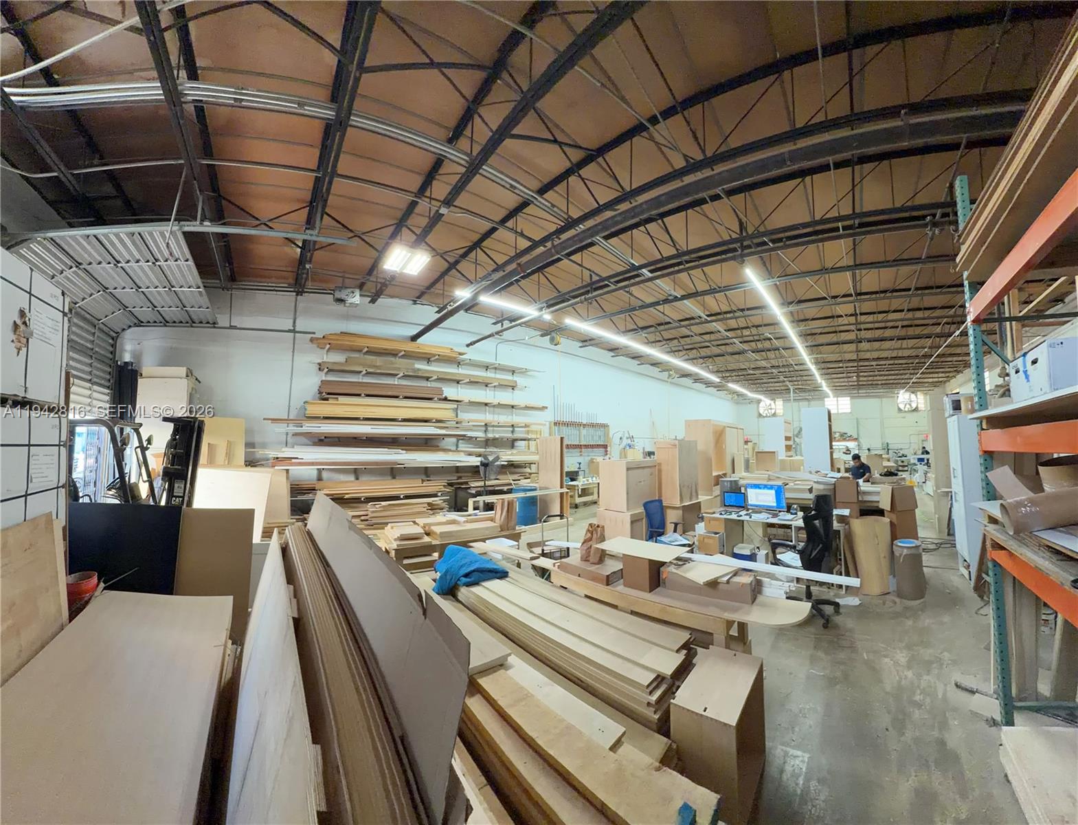 Подробнее 733 / кв.футов $ 2026-01-10 0 Фото