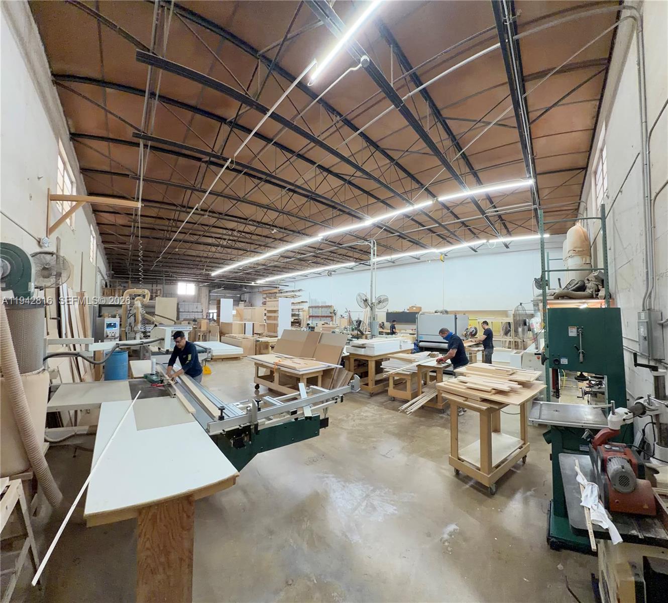 Подробнее 733 / кв.футов $ 2026-01-10 0 Фото