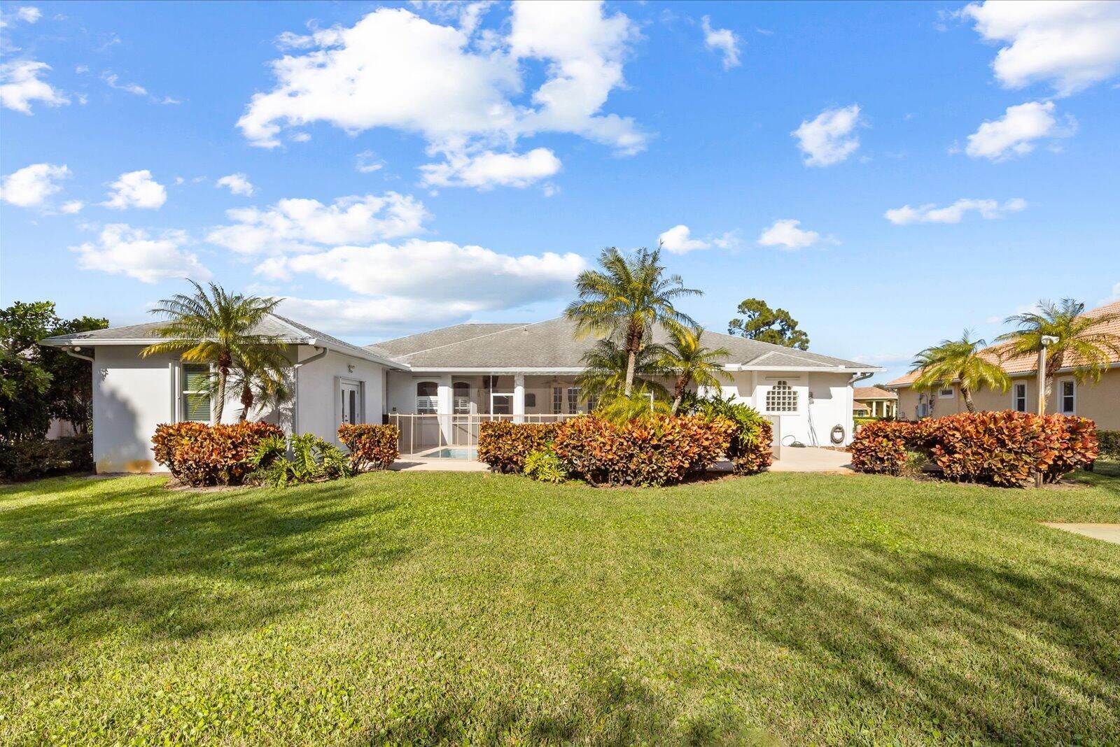 Ver detalles 156 5 / 4 4218 sq. ft. $ 2026-02-23 0 foto