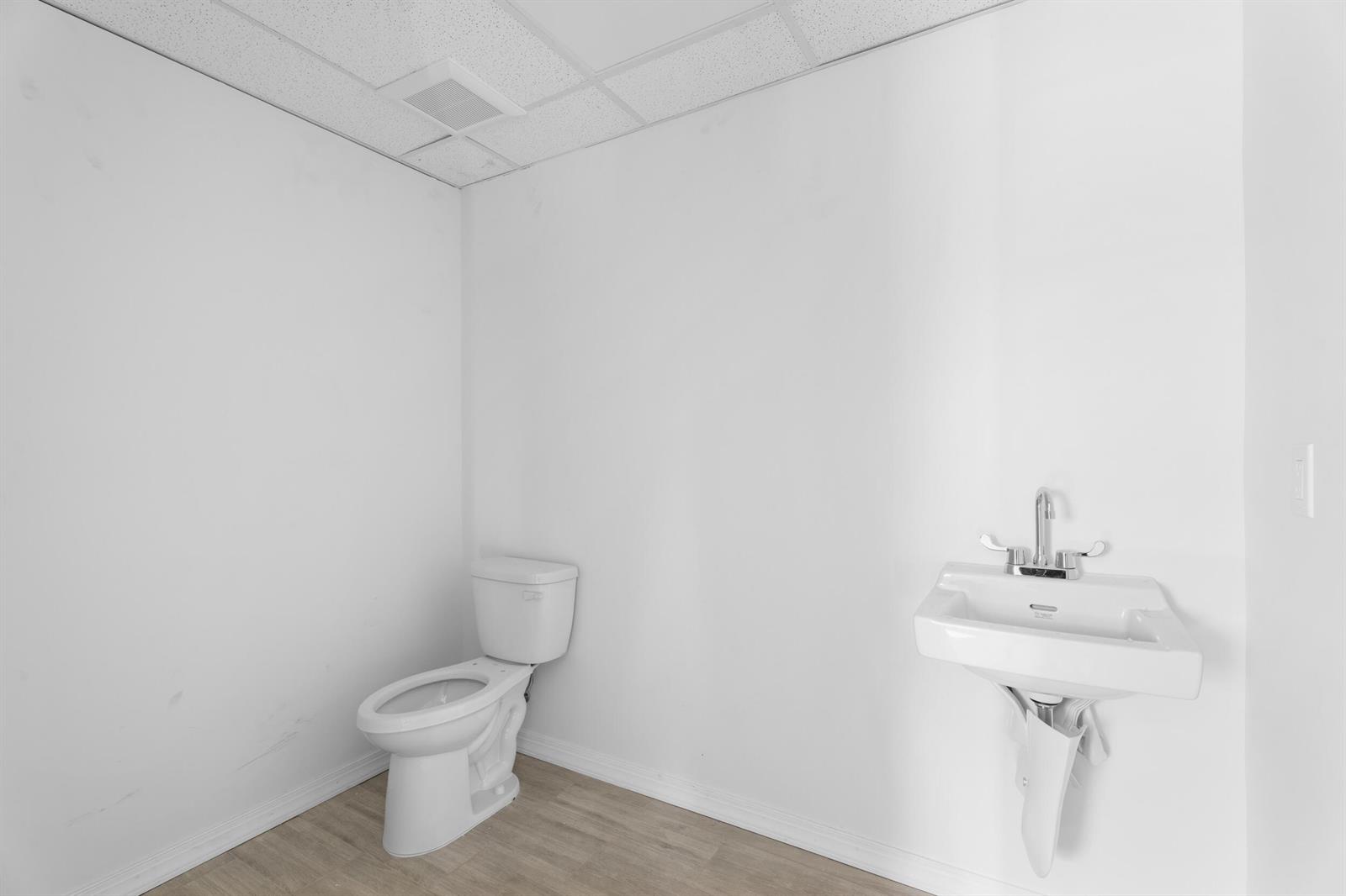 Ver detalles / 2 sq. ft. $ 2026-05-15 0 foto