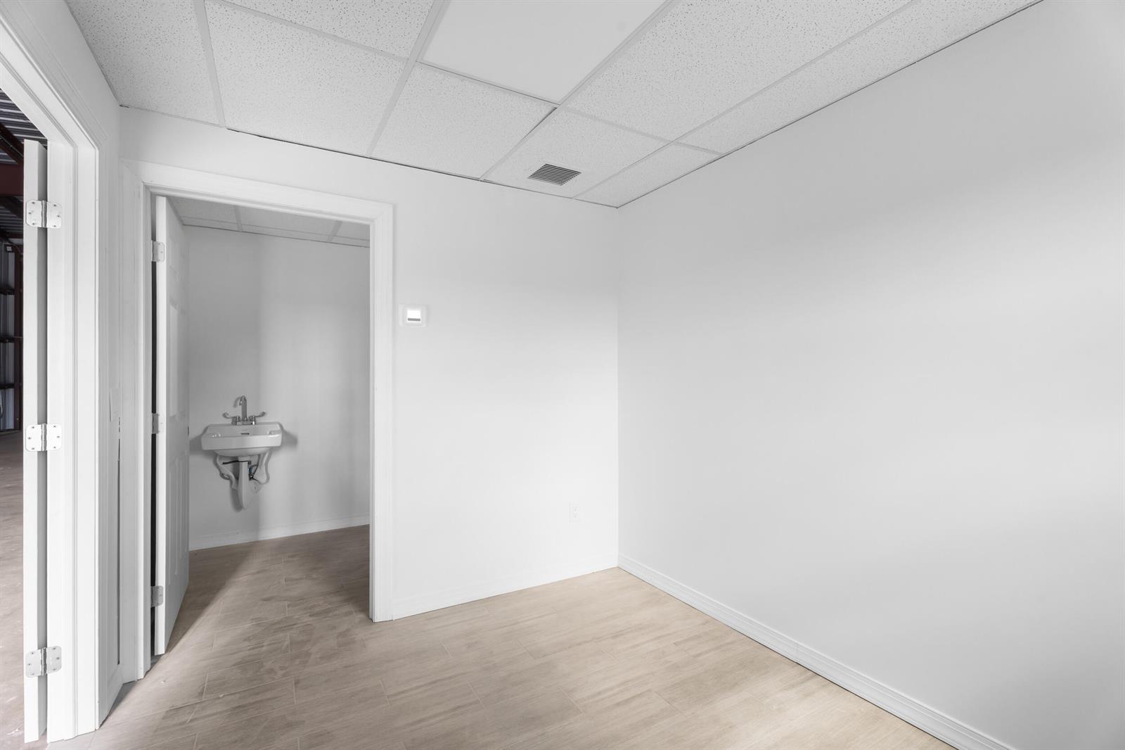 Ver detalles / 2 sq. ft. $ 2026-05-15 0 foto