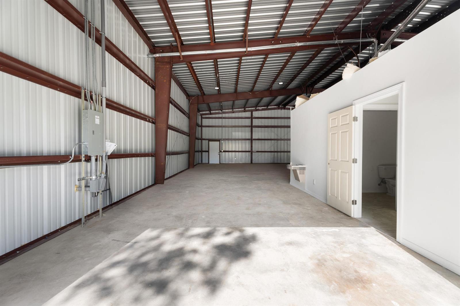 Ver detalles / 2 sq. ft. $ 2026-05-15 0 foto