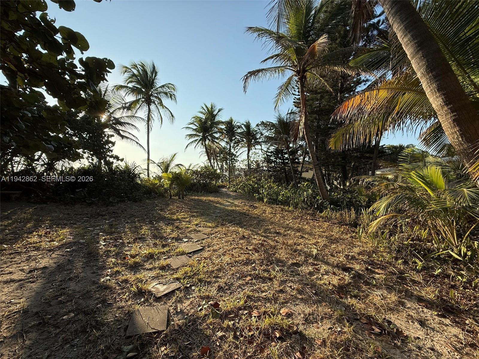   /   sq. ft. $ 2026-01-10 0 foto