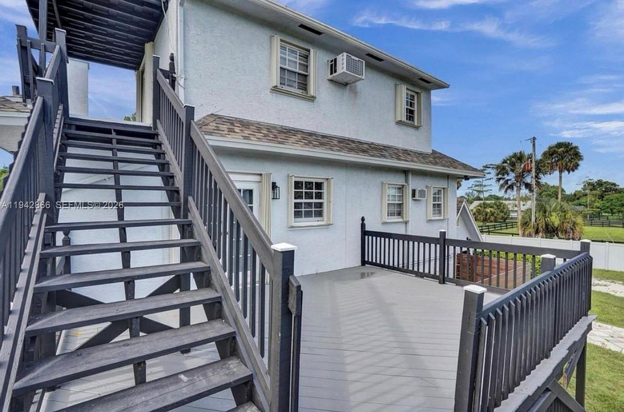 502 5 / 3 3406 sq. ft. $ 2026-01-10 0 Photo