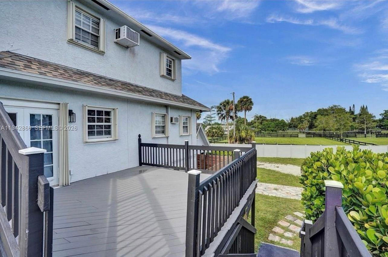 502 5 / 3 3406 sq. ft. $ 2026-01-10 0 Photo