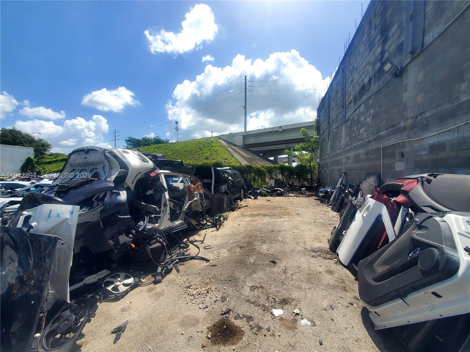   /   sq. ft. $ 2026-01-10 0 Photo