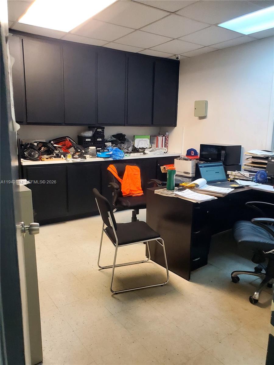   /   sq. ft. $ 2026-01-10 0 foto