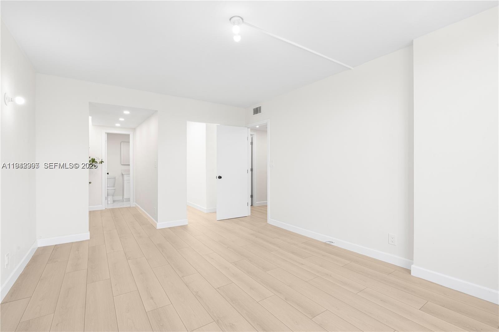 314B 2 / 2 1132 sq. ft. $ 2026-01-10 0 Photo