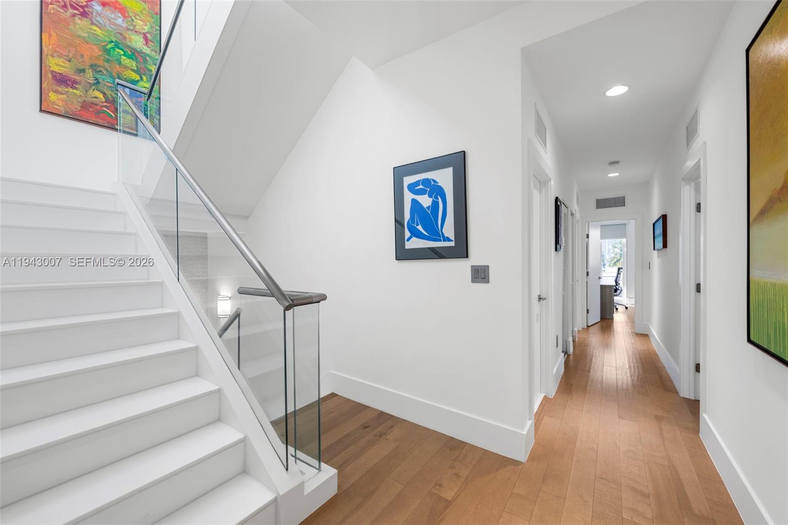 Photo of 19005 Atlantic Blvd (19005), Sunny Isles Beach, Florida, 33160 -