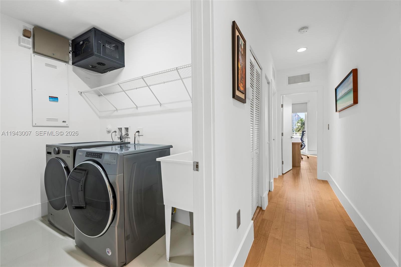 Photo of 19005 Atlantic Blvd (19005), Sunny Isles Beach, Florida, 33160 -