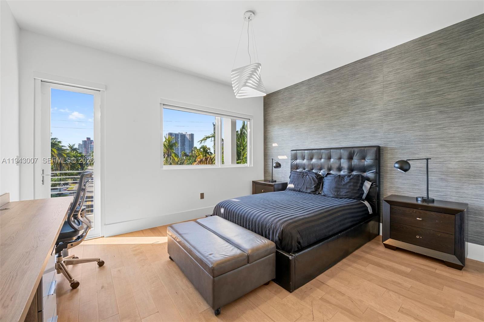 Photo of 19005 Atlantic Blvd (19005), Sunny Isles Beach, Florida, 33160 -