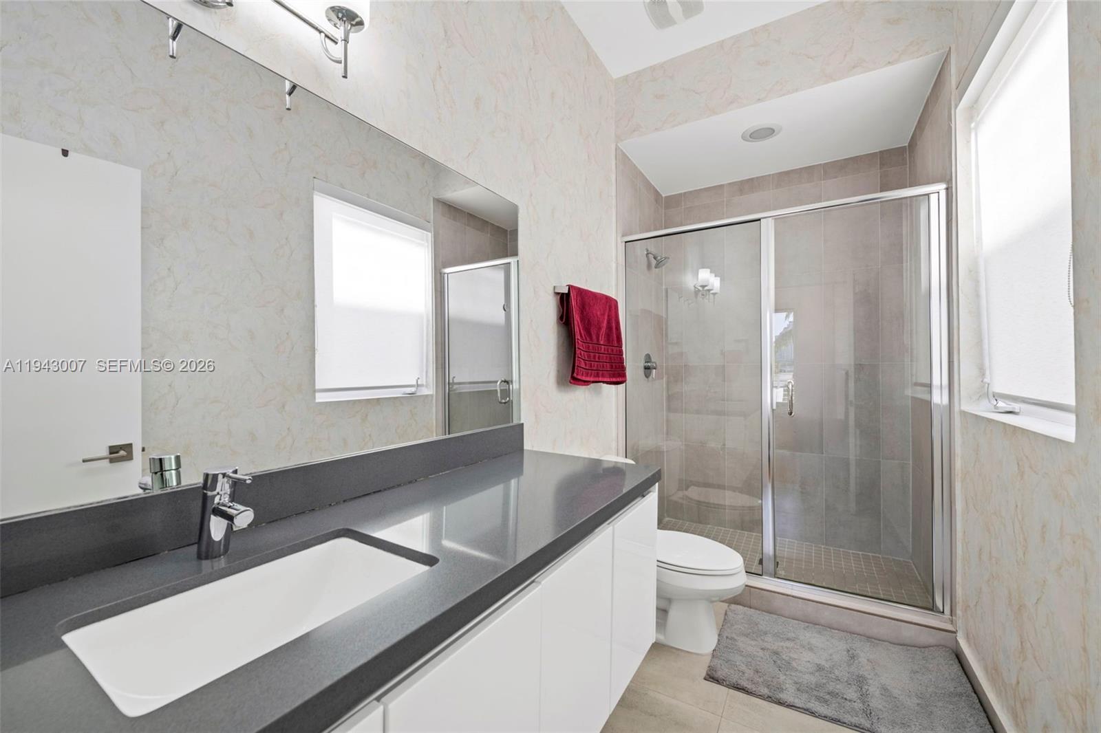 Photo of 19005 Atlantic Blvd (19005), Sunny Isles Beach, Florida, 33160 -