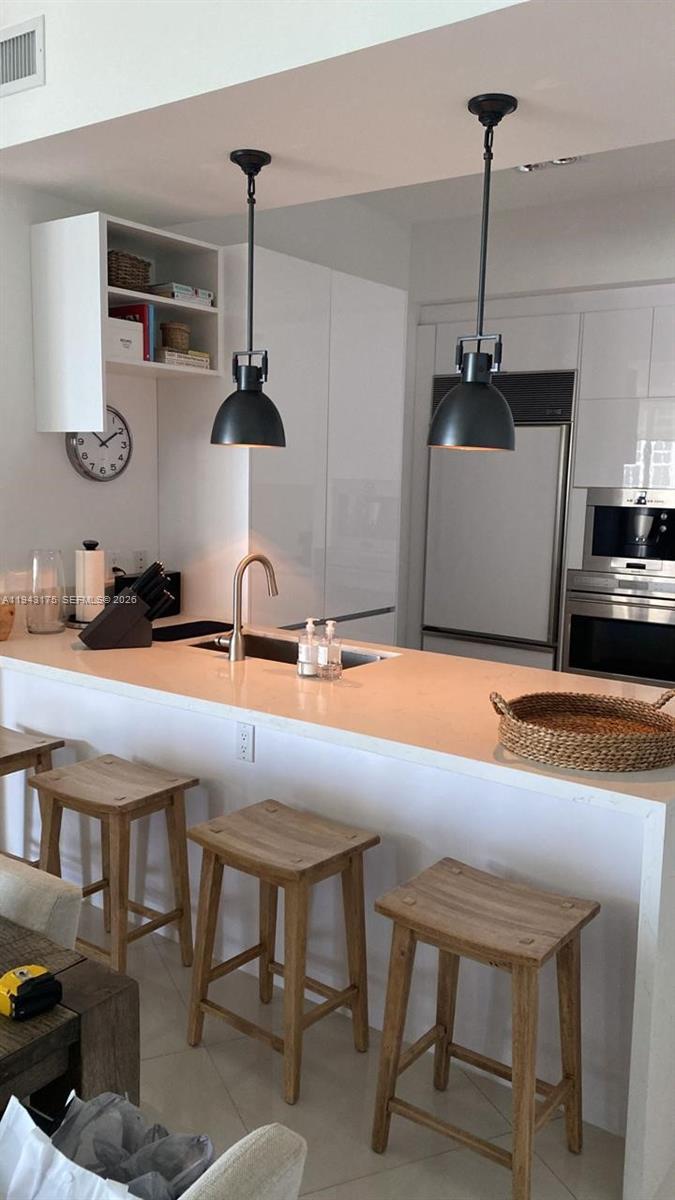 803 2 / 3 1935 sq. ft. $ 2026-01-11 0 foto