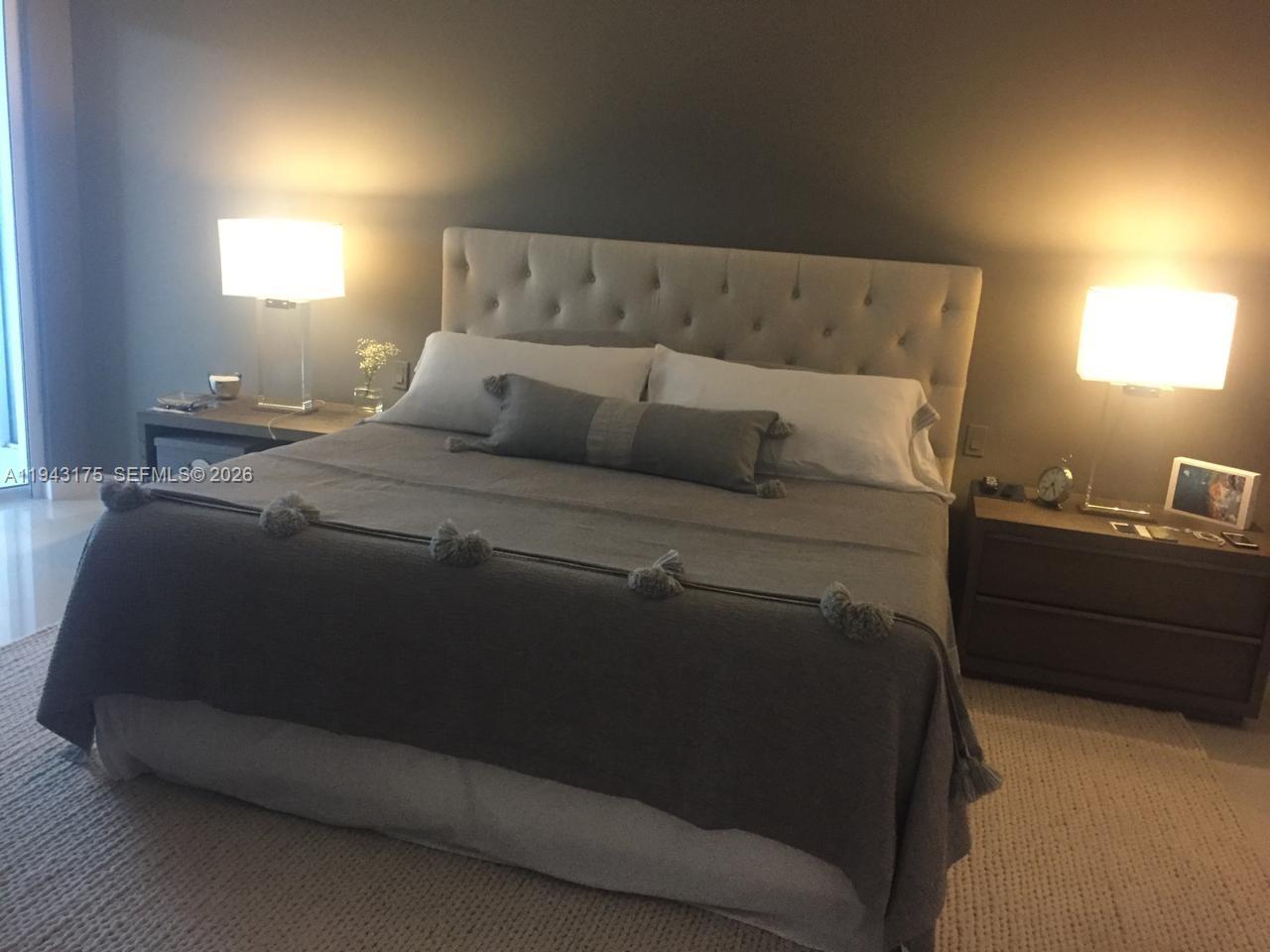 803 2 / 3 1935 sq. ft. $ 2026-01-11 0 foto