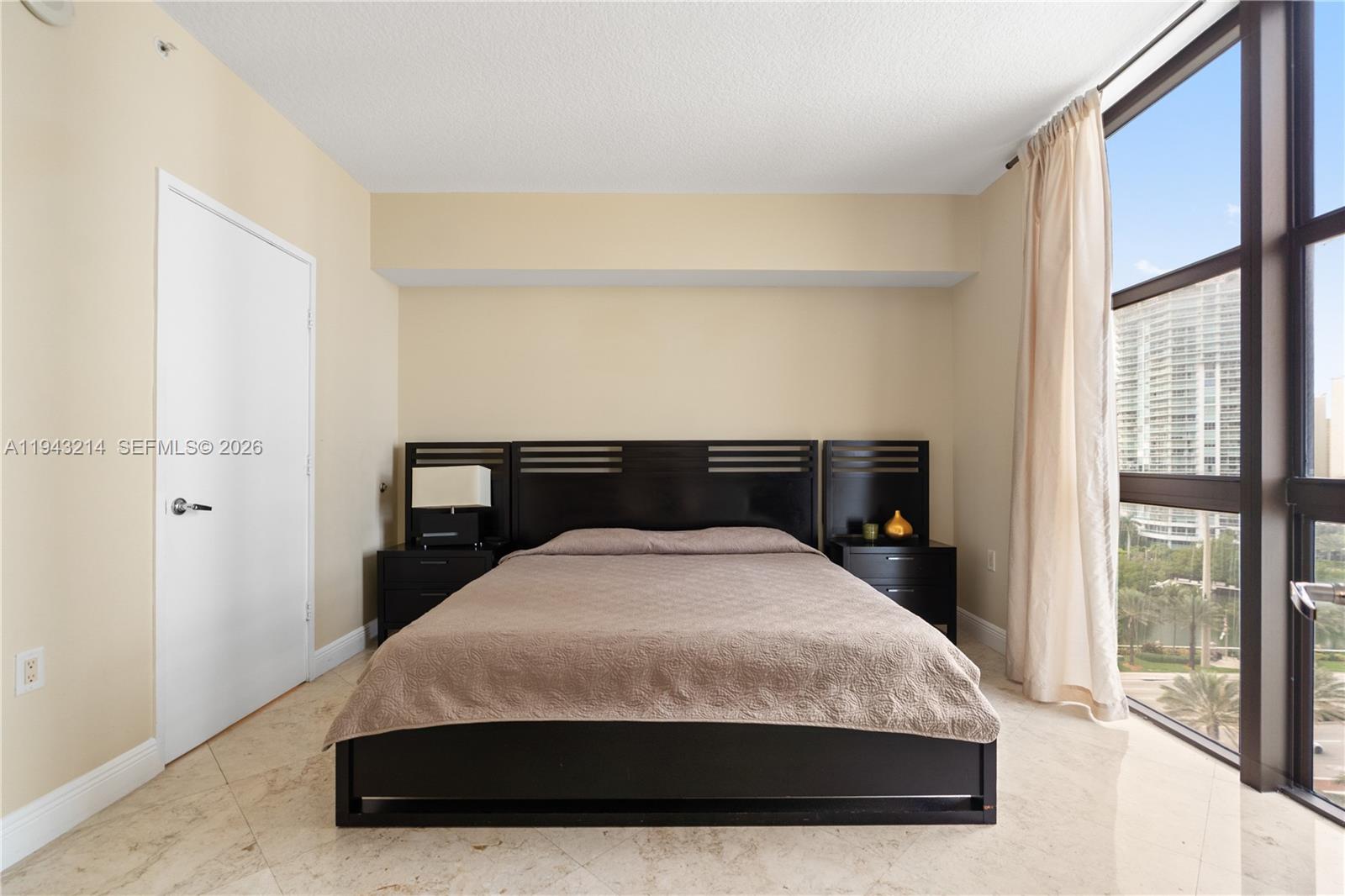 Photo of 16275 Collins Ave  #902, Sunny Isles Beach, Florida, 33160 - 