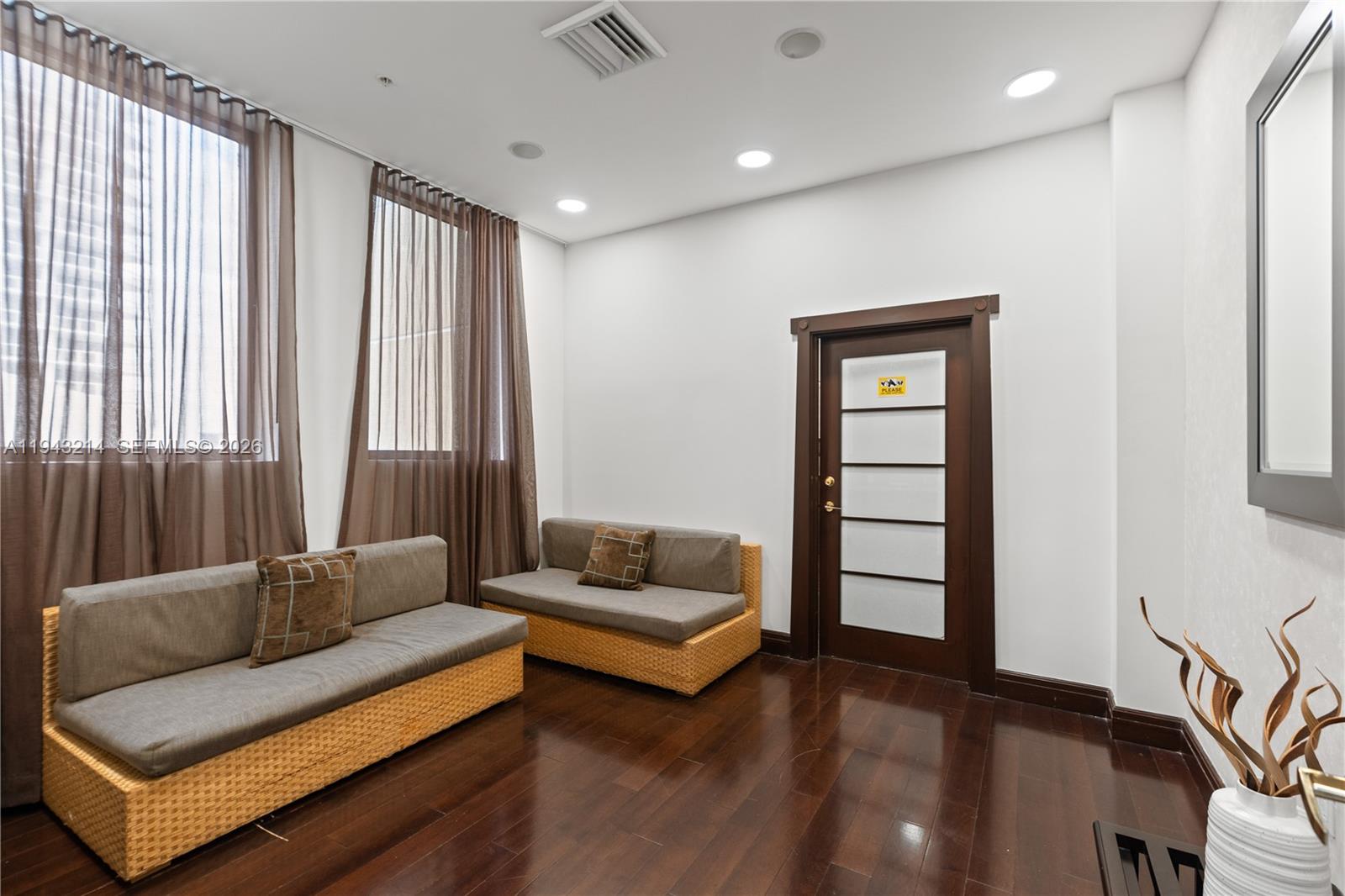 Photo of 16275 Collins Ave  #902, Sunny Isles Beach, Florida, 33160 - 