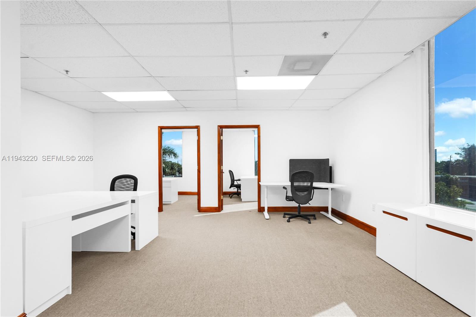 304B  /   кв.футов $ 2026-01-11 0 Фото