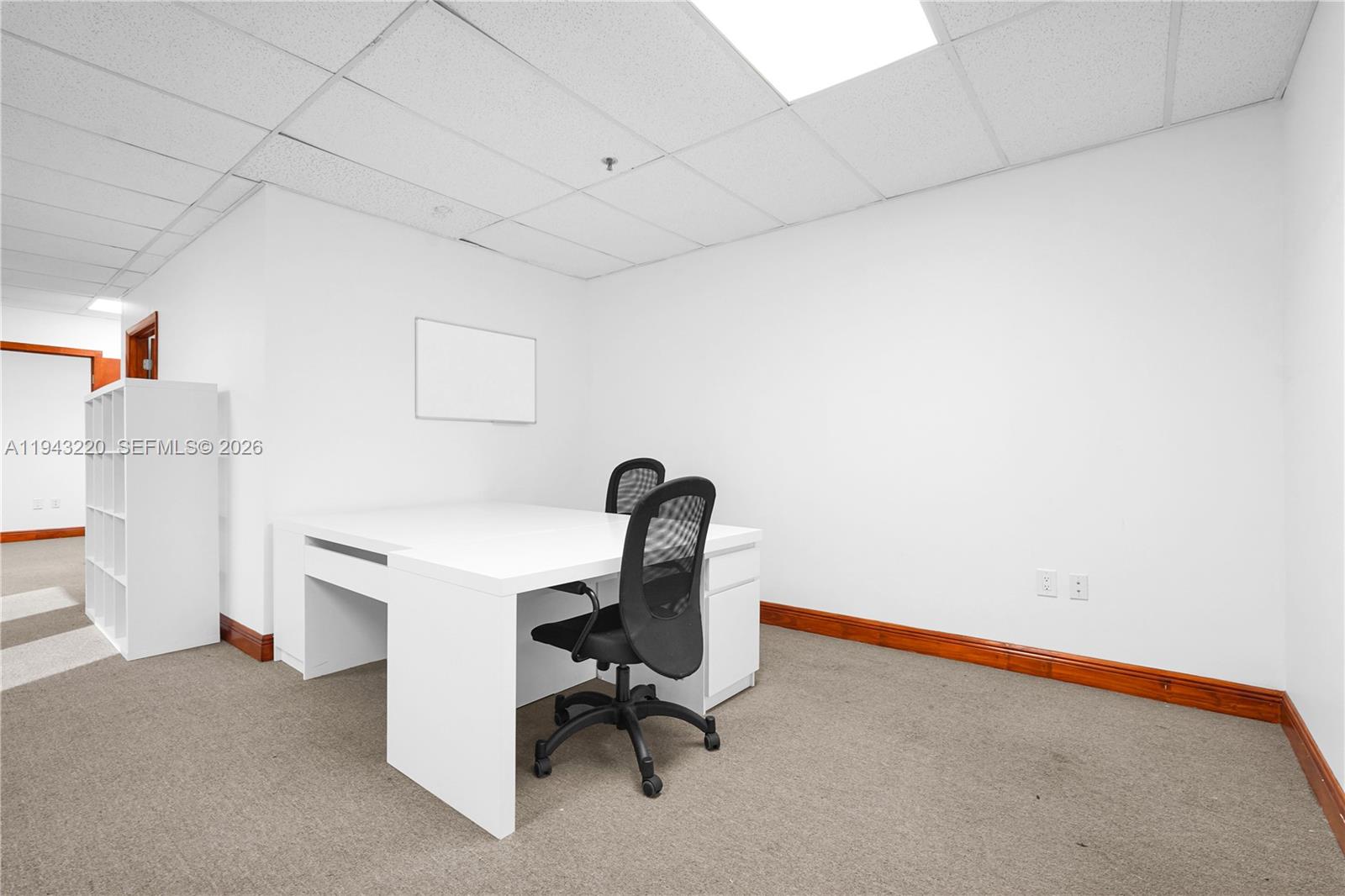 304B  /   кв.футов $ 2026-01-11 0 Фото