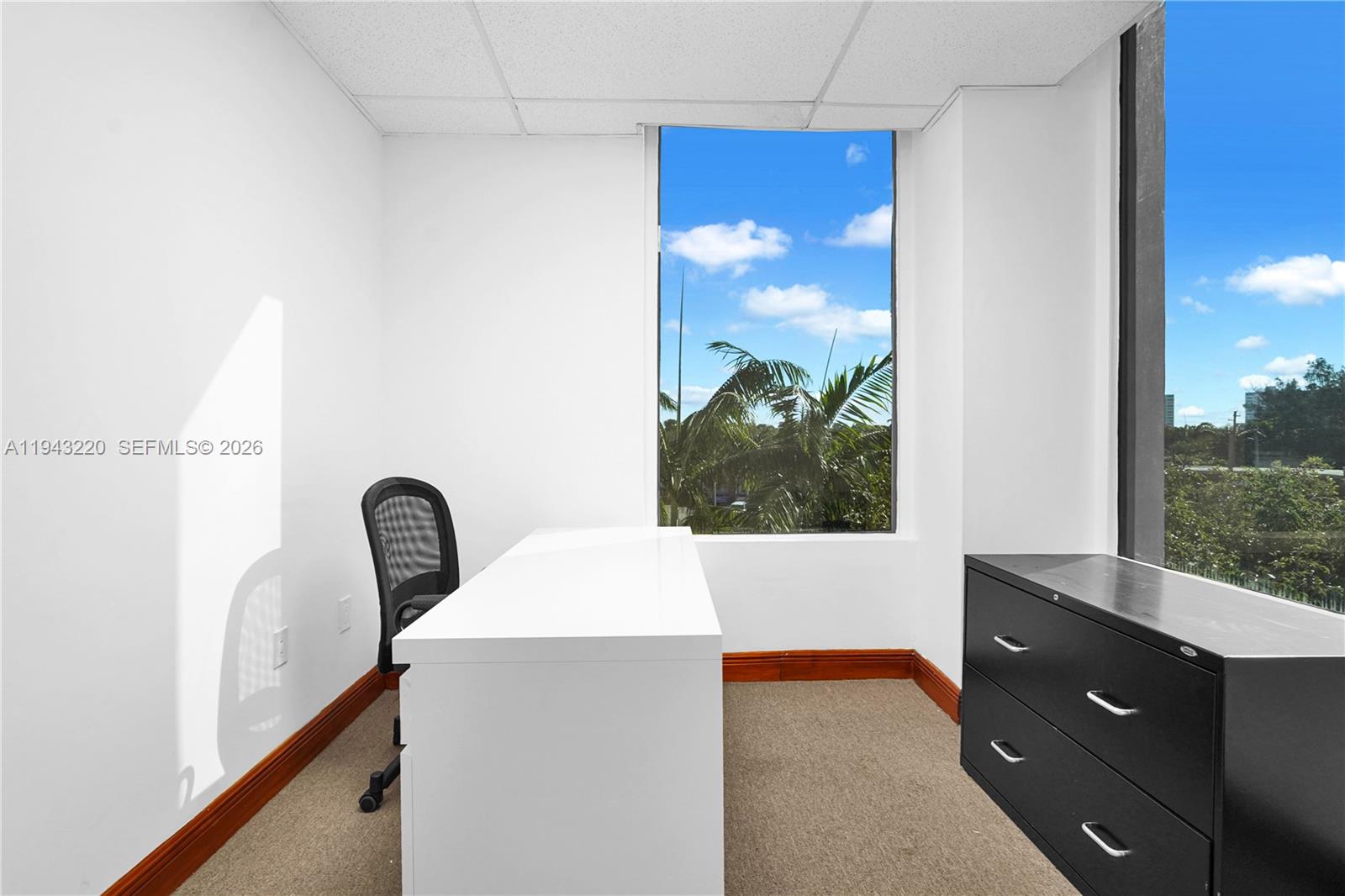 304B  /   кв.футов $ 2026-01-11 0 Фото