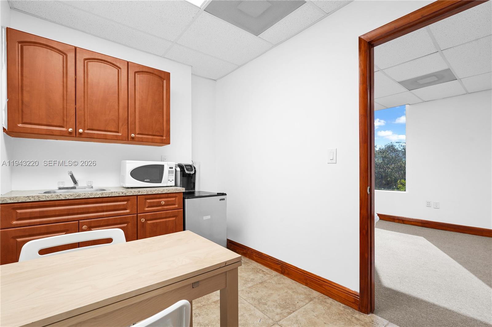 304B  /   кв.футов $ 2026-01-11 0 Фото