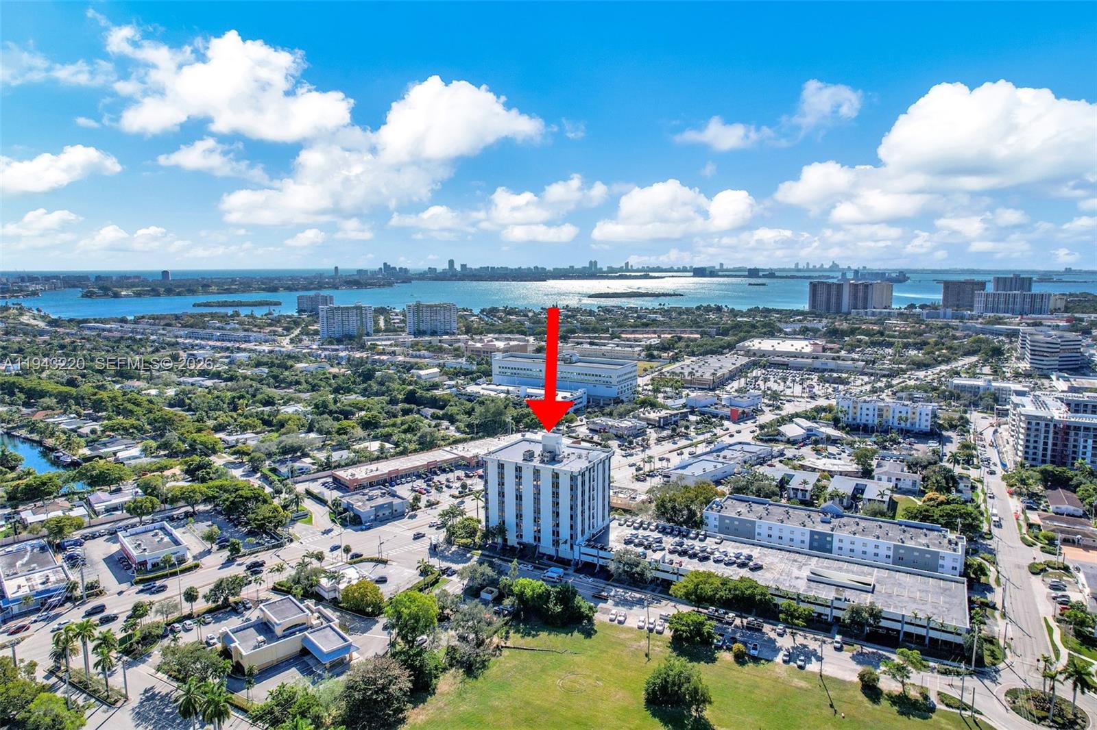 304B  /   кв.футов $ 2026-01-11 0 Фото