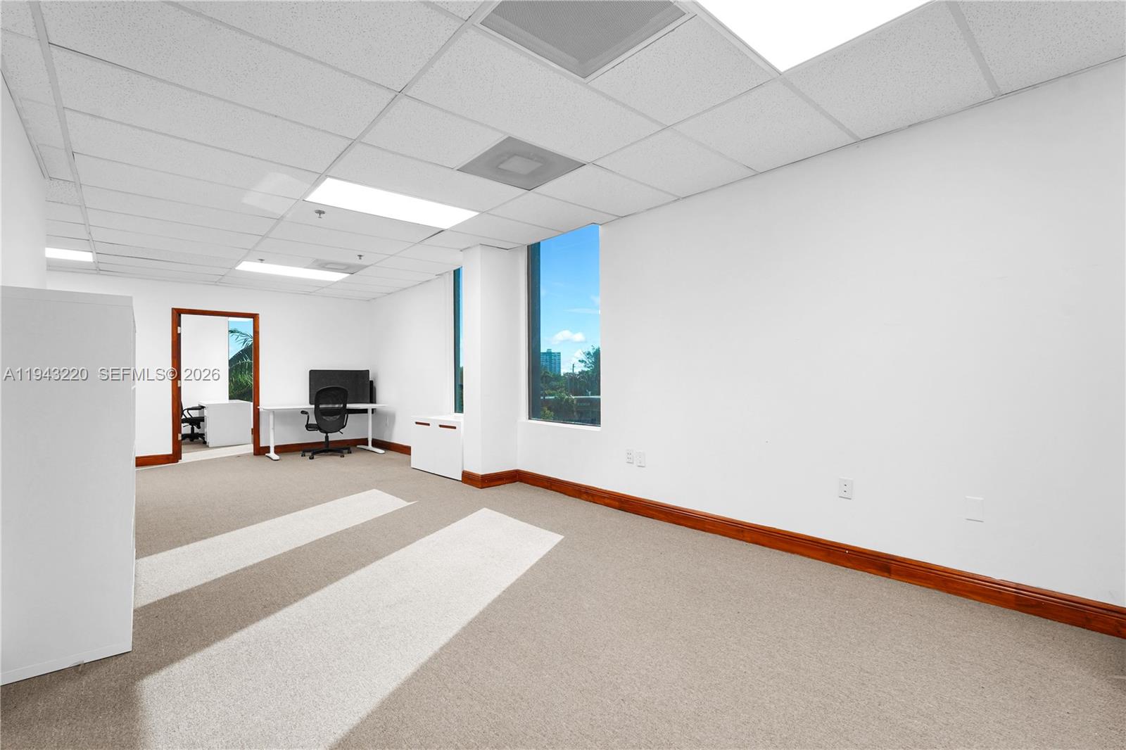 304B  /   кв.футов $ 2026-01-11 0 Фото