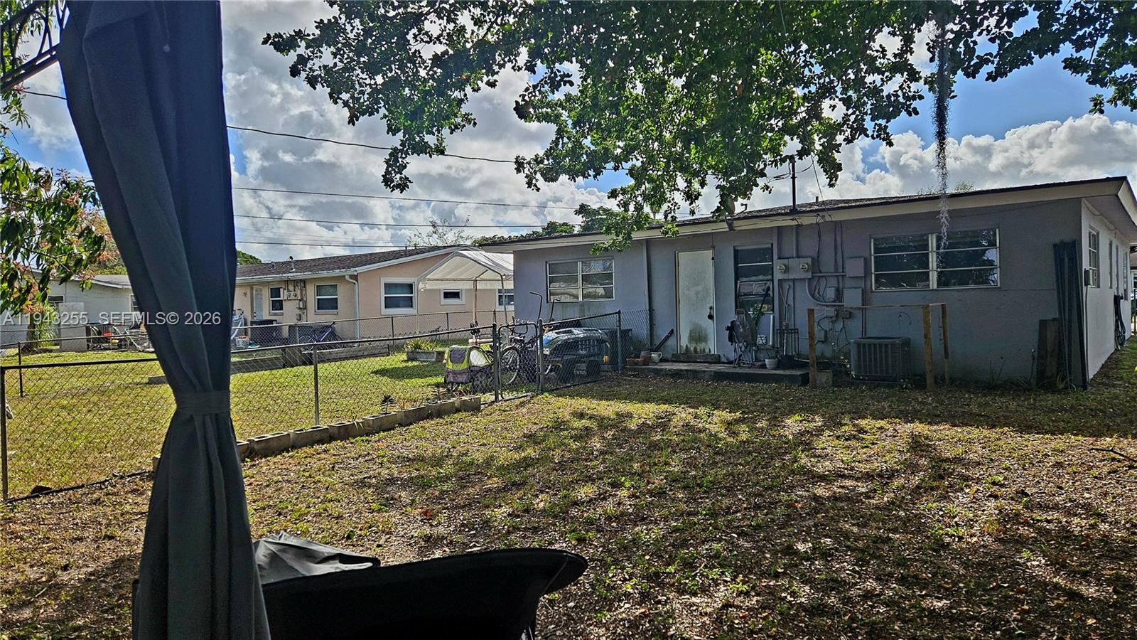   /  1743 кв.футов $ 2026-01-11 0 Фото