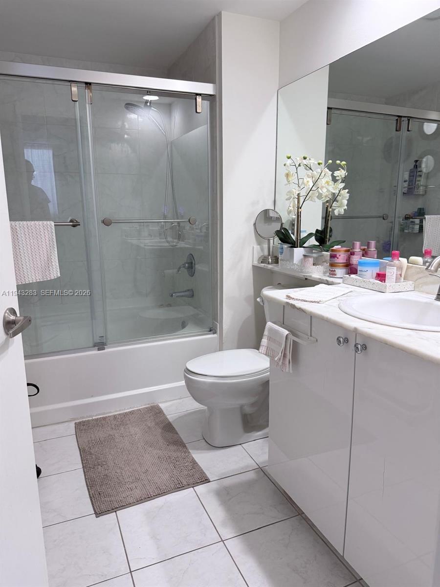 Photo of 18800 29th Ave  #323, Aventura, Florida, 33180 - 