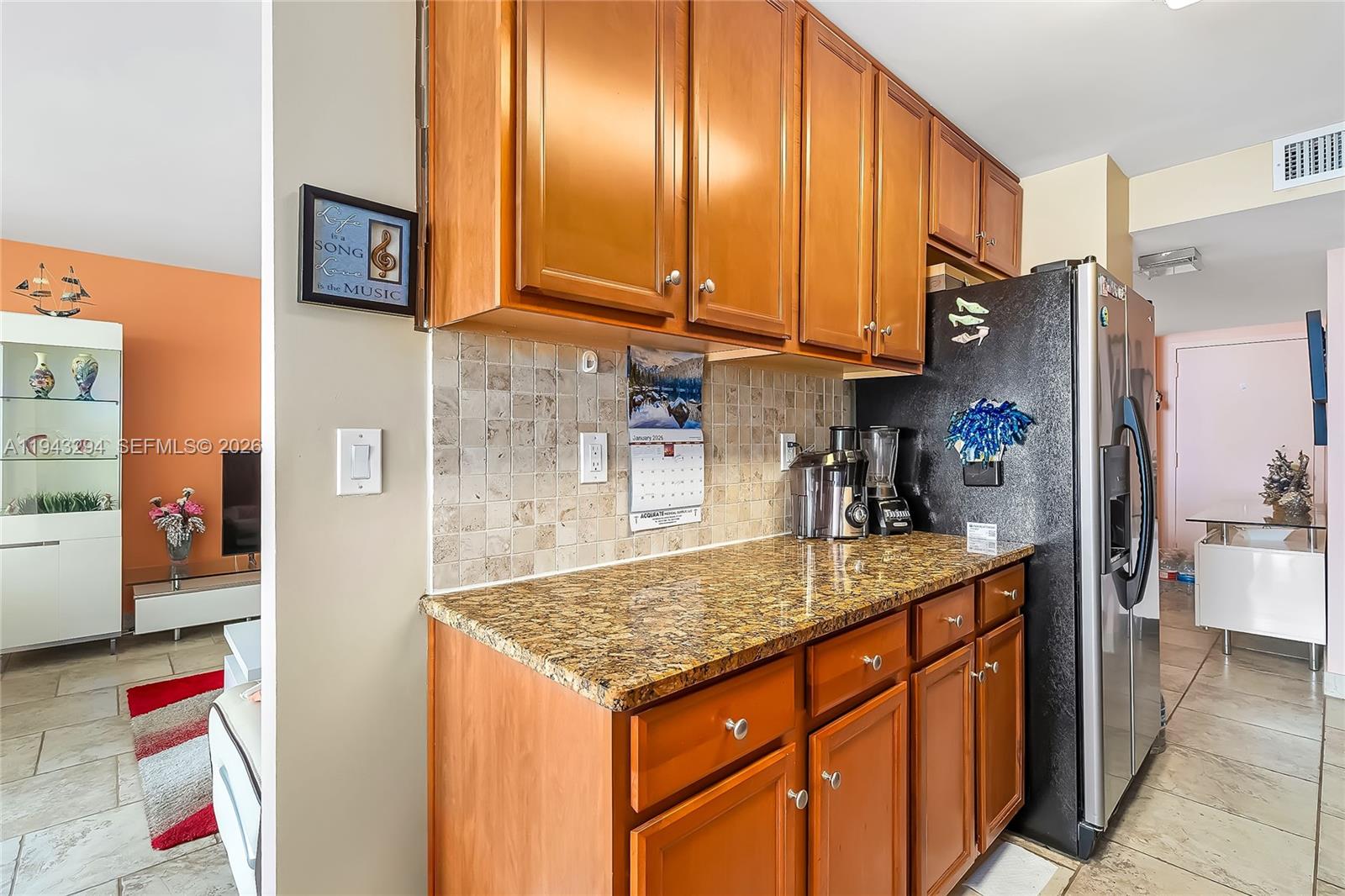 1520 2 / 2 1286 кв.футов $ 2026-01-11 0 Фото