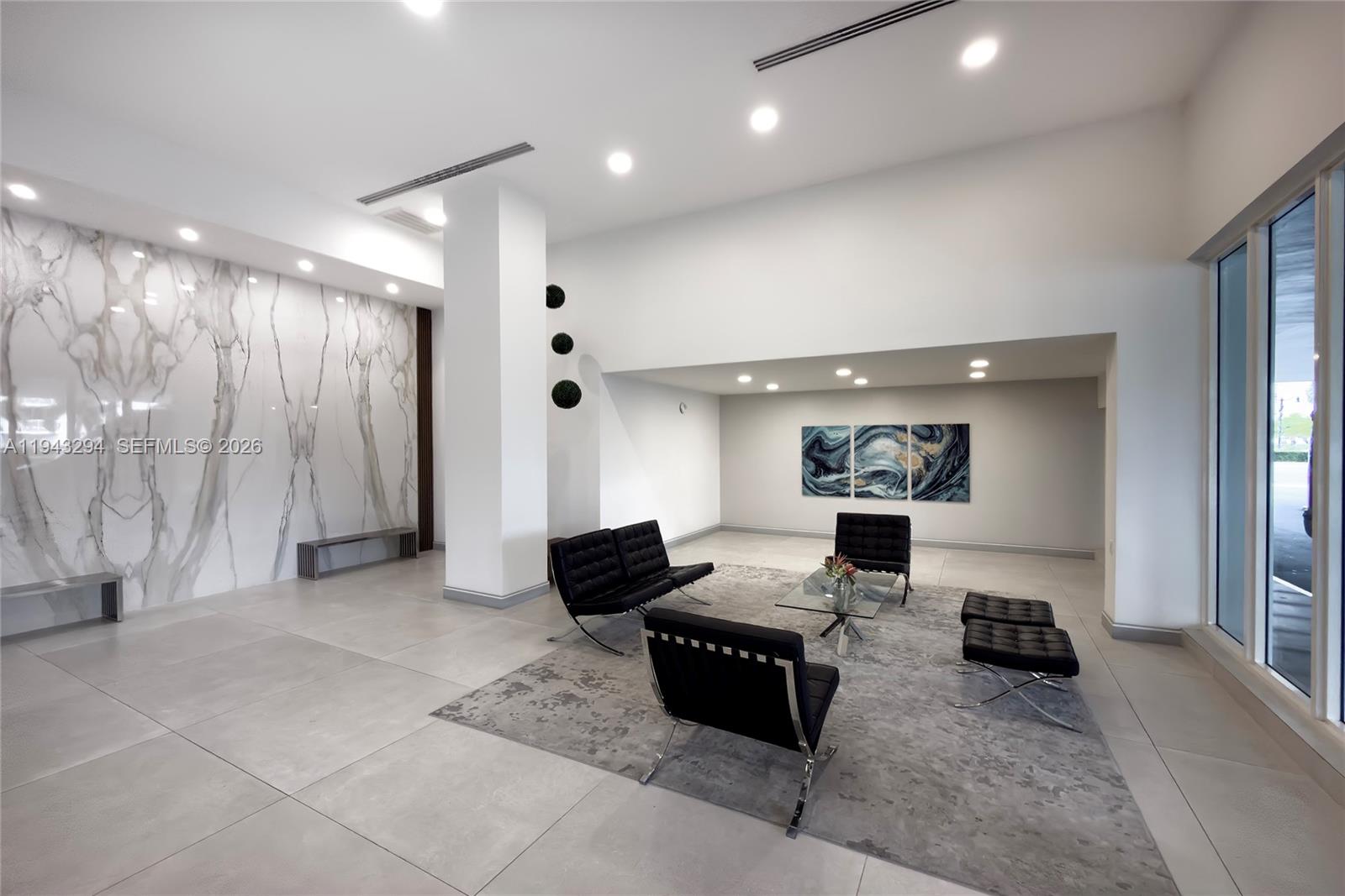 1520 2 / 2 1286 кв.футов $ 2026-01-11 0 Фото