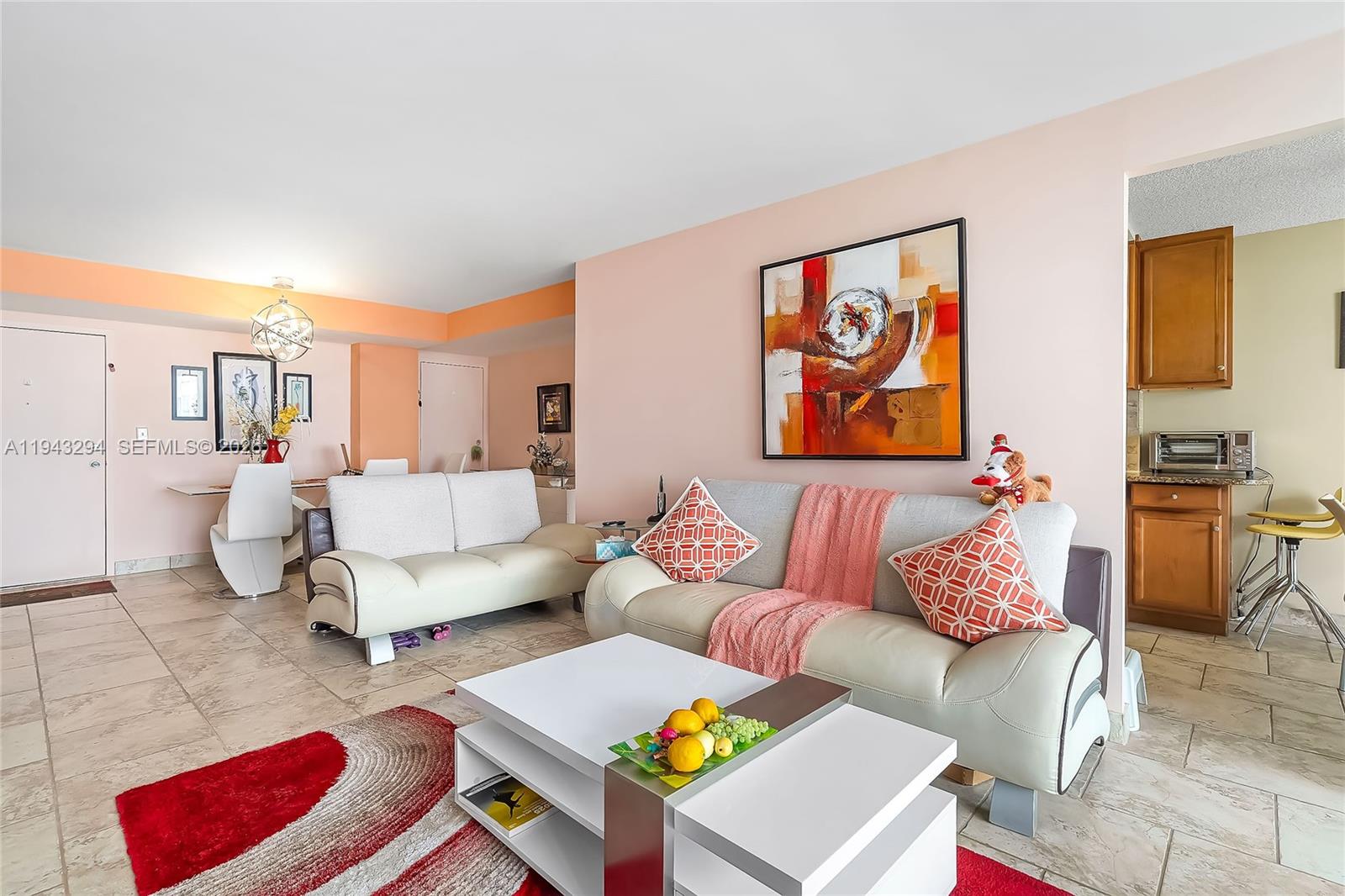 1520 2 / 2 1286 кв.футов $ 2026-01-11 0 Фото