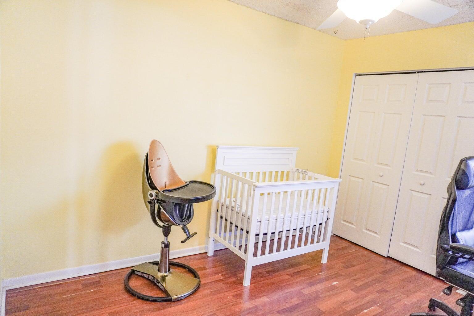 Ver detalles 49 3 / 2 1382 sq. ft. $ 2026-01-31 0 foto