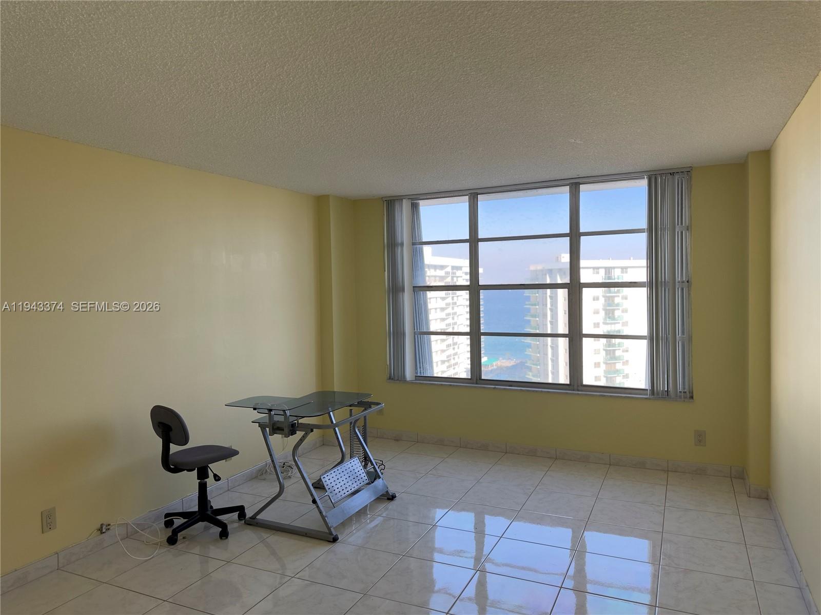 Photo of 3800 Ocean Dr  #1518, Hollywood, Florida, 33019 - 